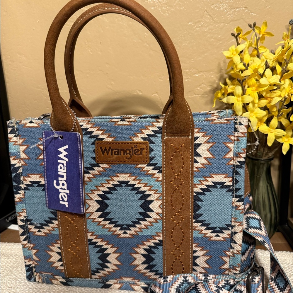 Wrangler Aztec Blue and Tan Tote Bag